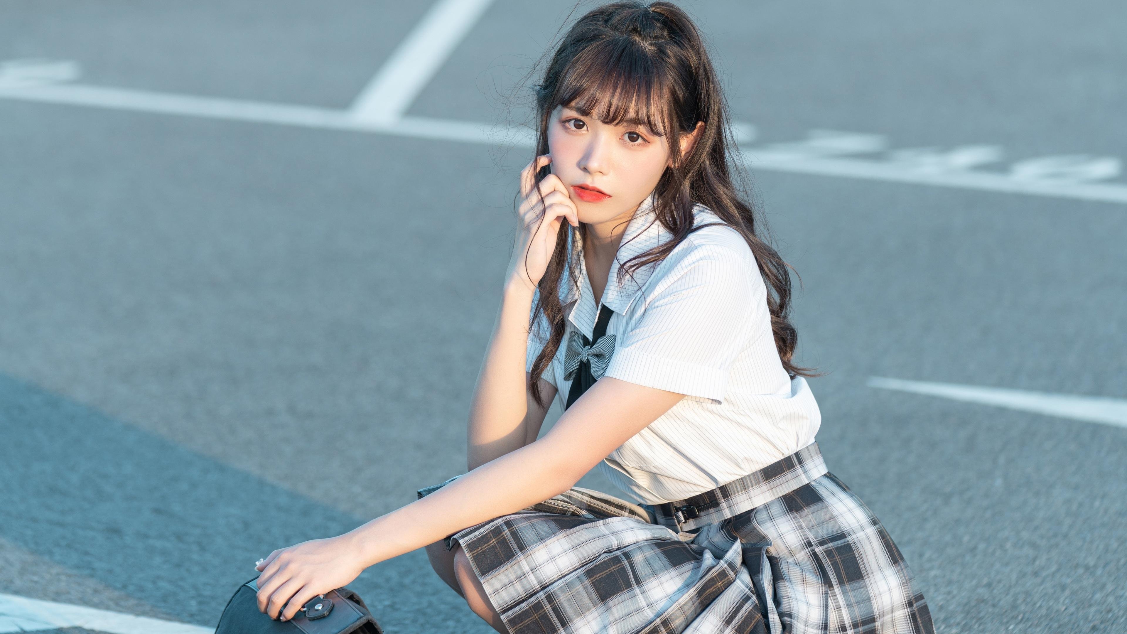 《女性电竞崛起:粉丝和选手共同撑起一个新局面》