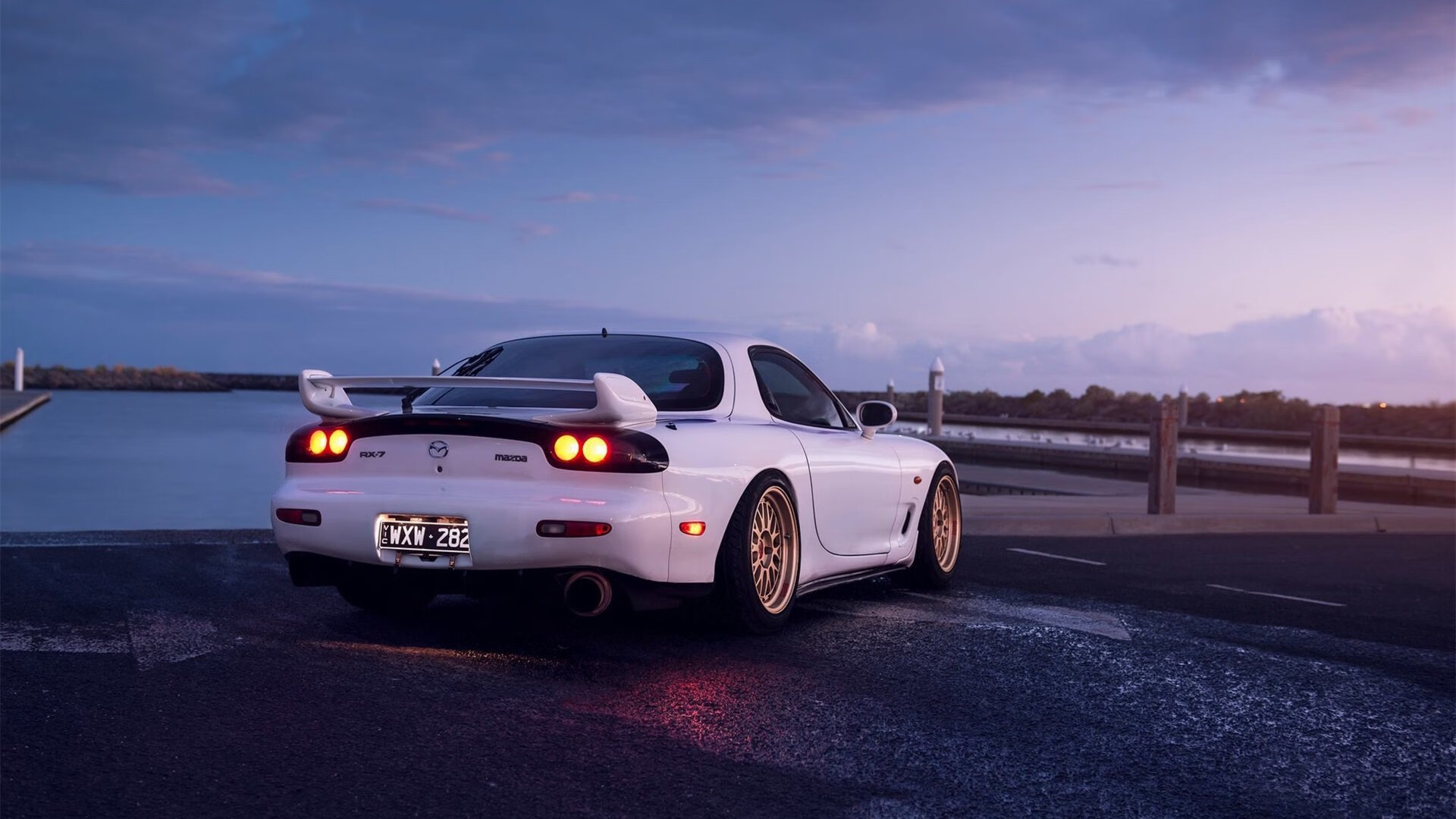 特色篮球装备引领行业新潮流,推动青少年篮球文化发展,篮球特色学校的做法及特色