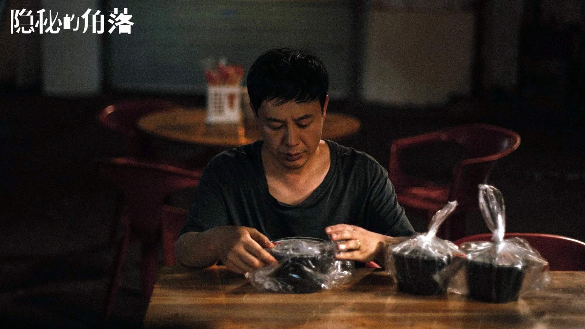 Leyu Sports (乐鱼体育)-勇士翻盘热火，系列赛焦点战中库里罚球绝杀，勇士队库里视频