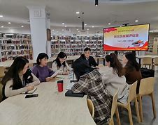 包含"中超未来的年轻教练：新鲜血液的注入"的词条