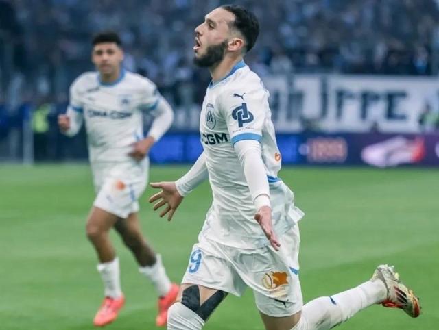 "法甲新援首次亮相：球队的士气提升"的简单介绍